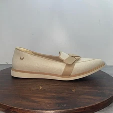 Vivaia Vivian Water-Repellent Pointed-Toe Bow Loafers Valentina Women’s 6 Ivory