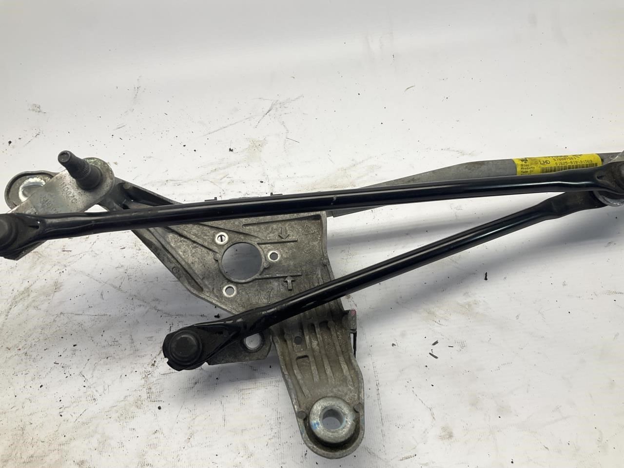 14-19 Maserati Ghibli SQ4 Windshield Wiper Transmission Linkage Q