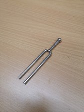 Stimmgabel C 523,3 Made in Gemany 11 cm lang vorn 1,8 cm breit