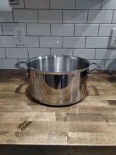 Kirkland Signature Pro NSF 8qt Stock Pot Stainless Steel No Lid Heavy Duty