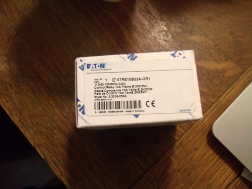 EATON CORPORATION XTRE10B22A-GR1 RELAIS 120V Spule - Bild 2 von 2