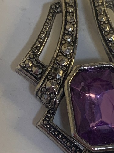 Avon Victorian style Necklace, Purple Glass stone, possibly marcasite, 18" chain - Picture 4 of 13