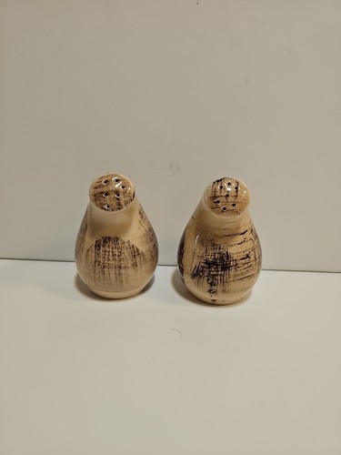 Vernon Kilns Pottery Barkwood Salt & Pepper Shaker Set - Picture 2 of 5
