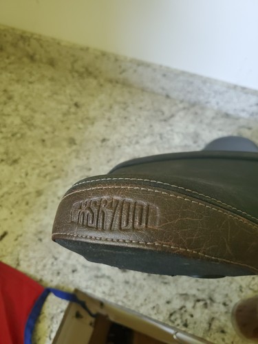 2018 xsr700 stock pillion seat - Picture 2 of 3
