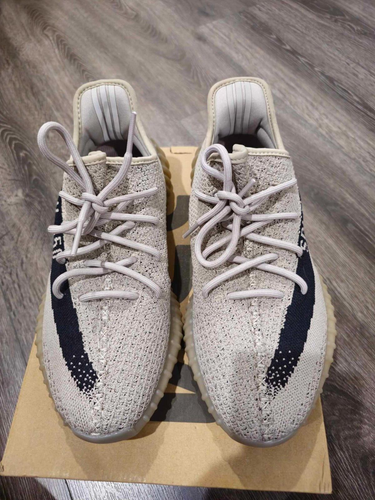 YEEZY 350 V2 SLATE CORE BLACK ADIDAS BOOST US10 UK9.5 AUTHENTIC - Picture 4 of 10