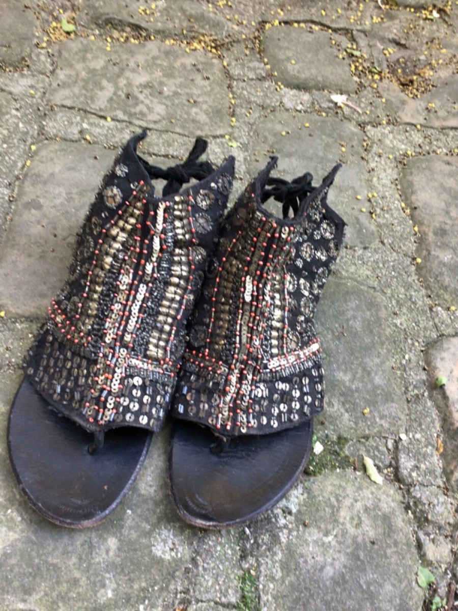 Sandales Noires ANTIK BATIK - Taille 37, Style Gladiateur, Occasion Bon État