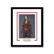 Elizabeth Olsen Autographed 11x14 Framed Photo Avengers Wanda Scarlet Witch ACOA
