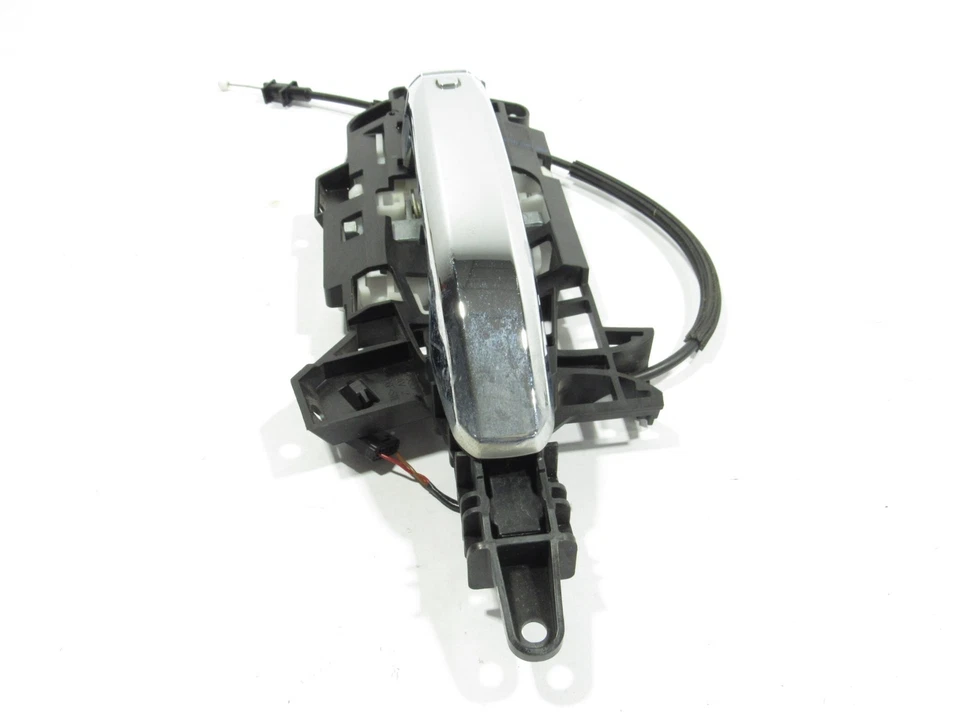 19-22 GMC Sierra 2500 2022 Rear Right Passenger Exterior Door Handle Bracket * - Image 3 of 4