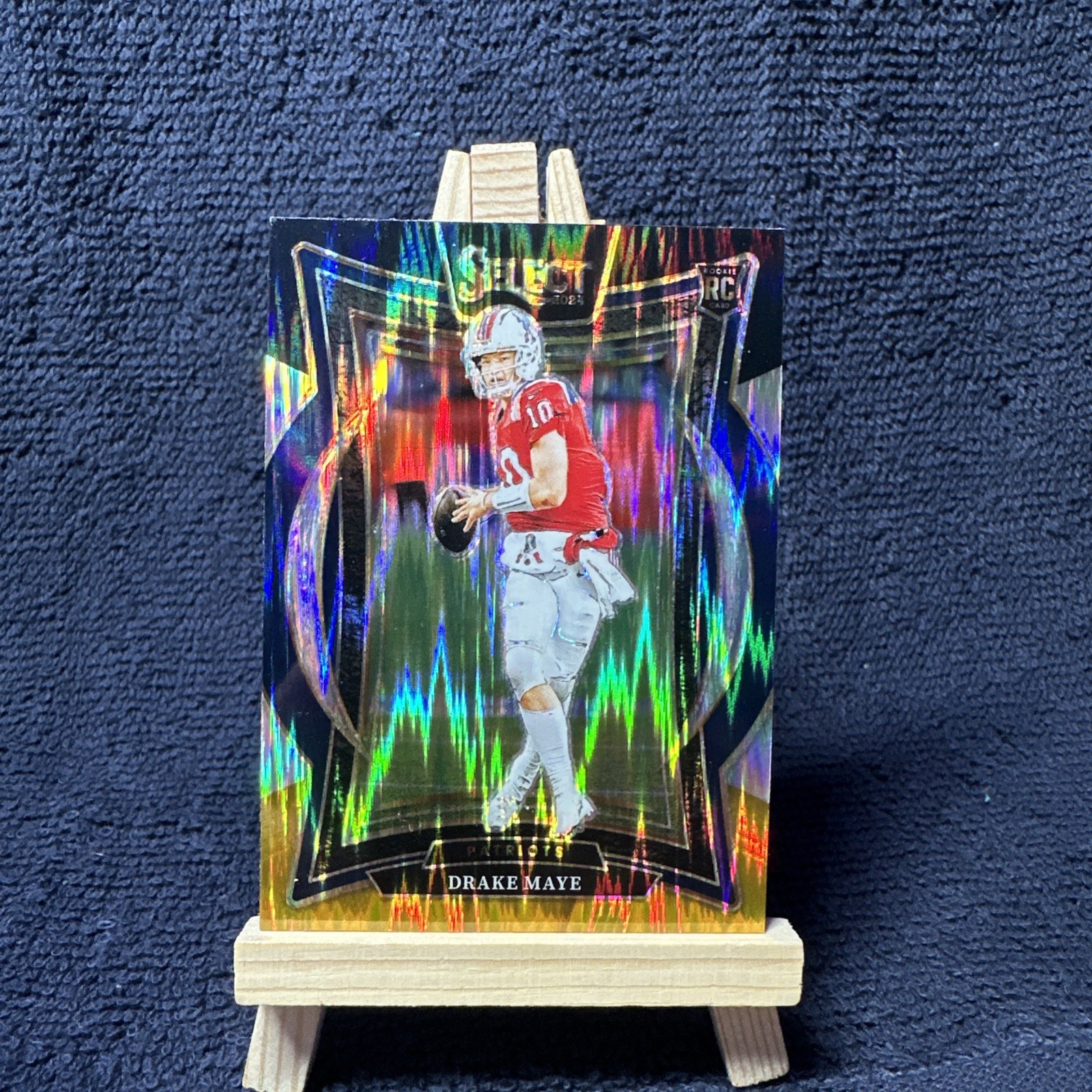 2024 Select Drake Maye Concourse RC Black and Gold Prizm Shock Rookie #27