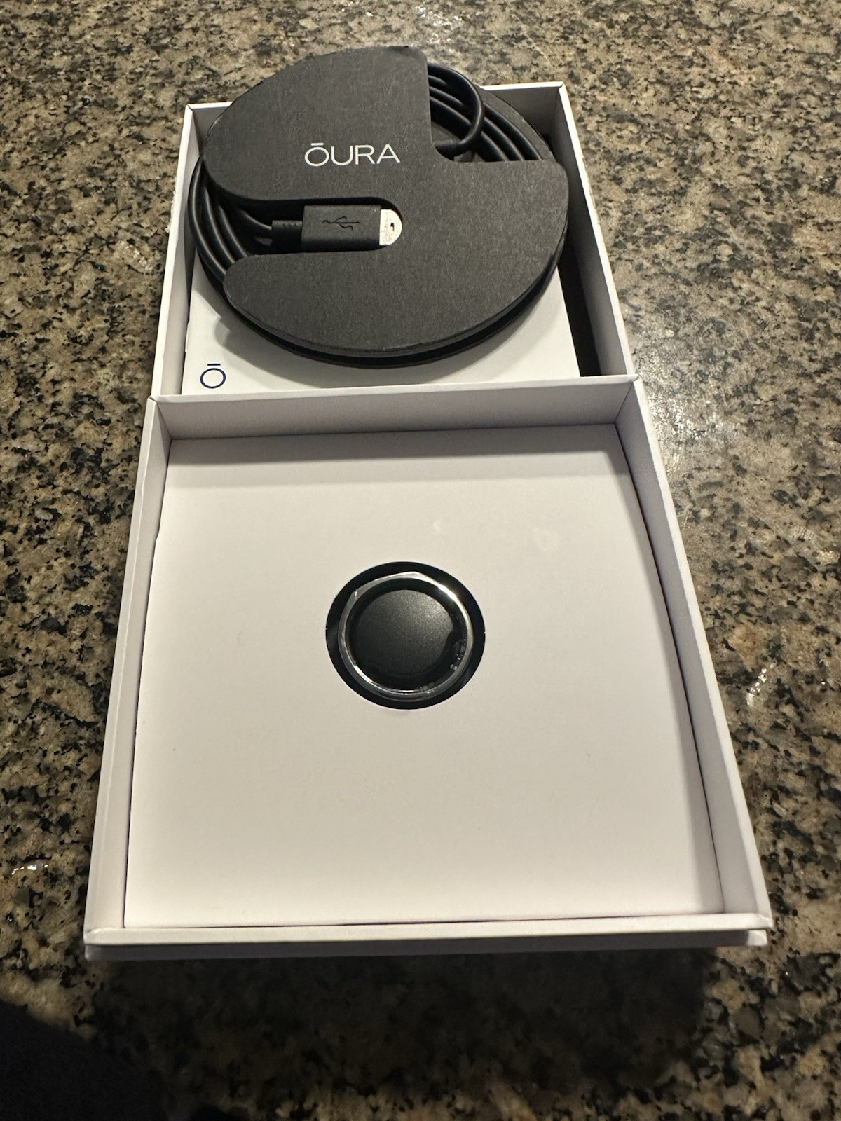 Oura Activity Tracker Ring Black Silver with Char… - image 5