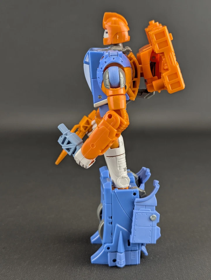 Transformers Legacy Dion complete Hasbro SDCC War Dawn Generations - Image 2 of 4