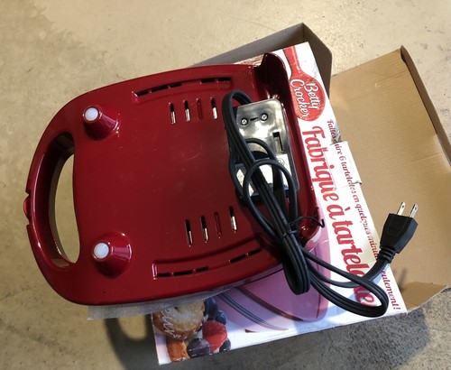 Betty Crocker Mini Pie Factory Maker Baking New In Box - Picture 8 of 8