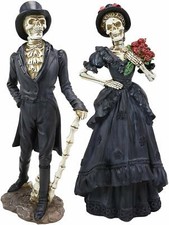 Ebros Skeleton Bride and Groom Couple in Stea...