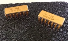 LH0022CD National Operational Amplifier Gold Ceramic Vintage IC.