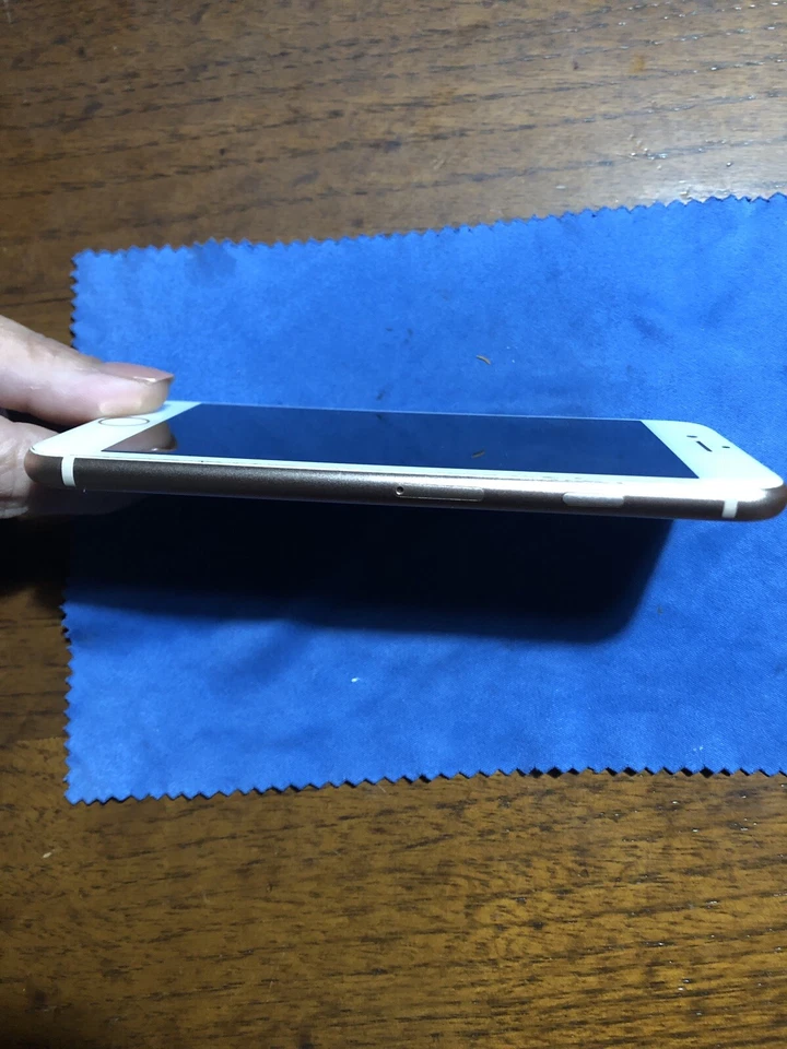 Apple iphone 256Gb Colore Oro.usato Ma Simile A Nuovo.graffietti Impercettibili - Immagine 3 di 4