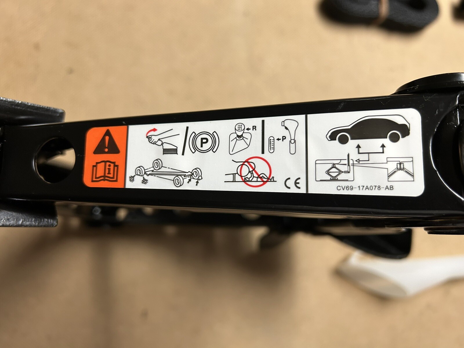 2013 2019 FORD ESCAPE, LINCOLN MKC JACK AND LUG WRENCH eBay