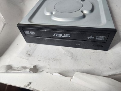 ASUS DRW-24B1ST/BLK/B/AS / DRW24B1STBLKBAS (USED)