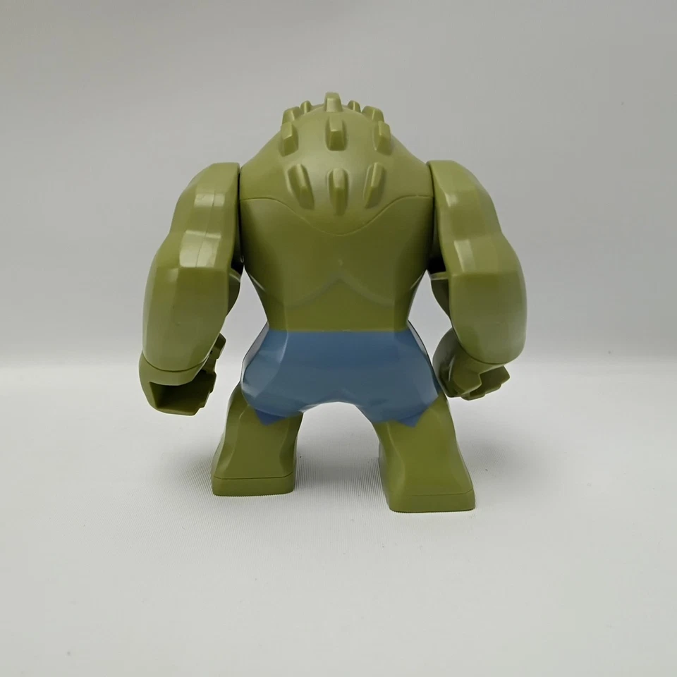 Lego Killer Croc 76055 Big Figure DC Super Heroes minifigura Batman - Imagem 2 de 4