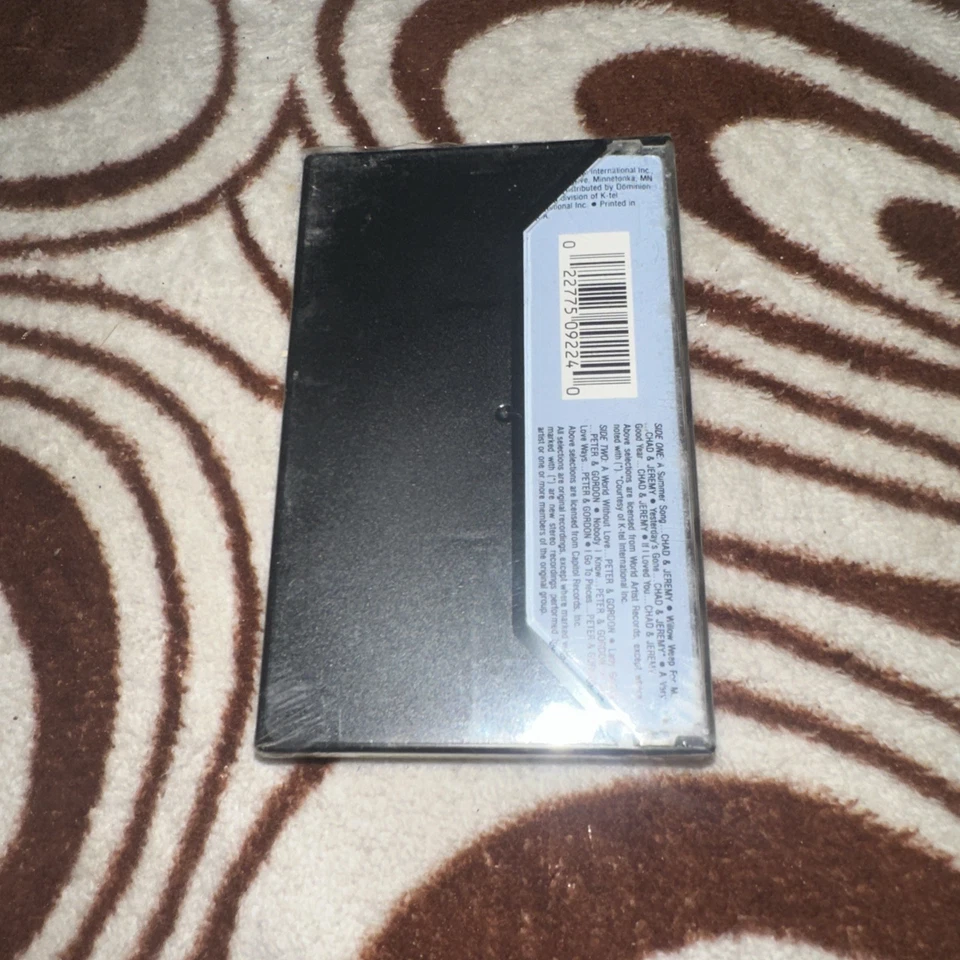 CHAD & JEREMY / PETER & GORDON BEST OF 2 SUPER GROUPS ON ONE CASSETTE - Image 2 of 3