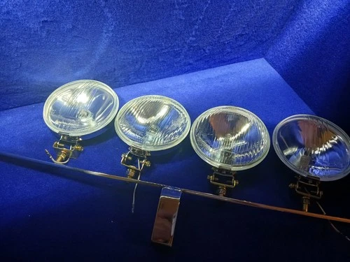 CLASSIC MINI SPOT LIGHT BAR AND FOUR 5 1/2 INCH LIGHTS PLUS COVERS