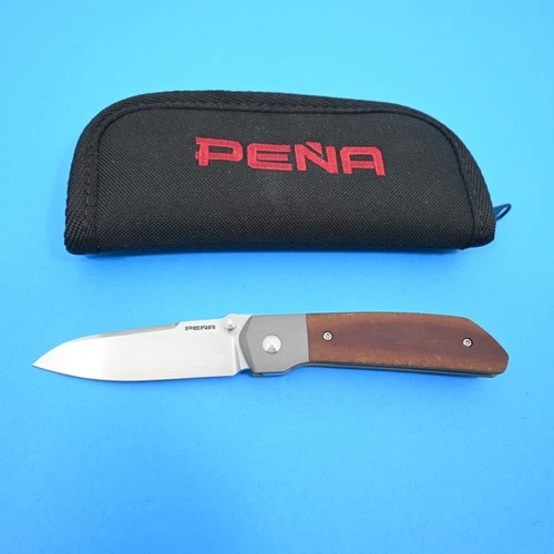 ENRIQUE PENA, LAREDO, TX. “MULA” UPSCALE TITANIUM FLIPPER KNIFE-W/POUCH-MINT