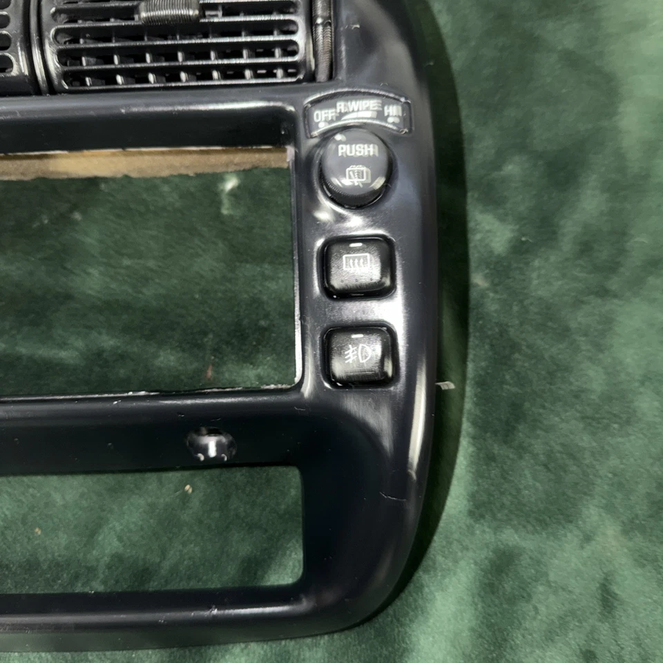 1995-2003 ford explorer ranger mountaineer radio dash trim bezel 4x4 OEM - Image 3 of 4