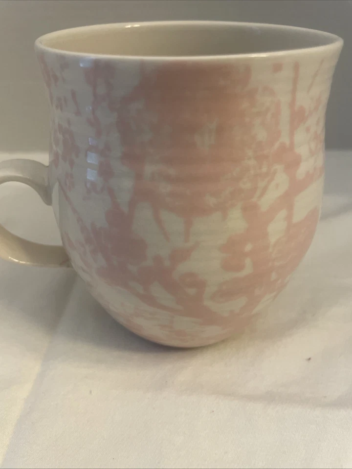 Taza Anthropologie Homegrown Letra "A" Monograma Rosa Floral Usada en Excelente Condición Foto 2 de 4
