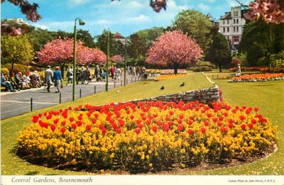 s18797 Central Gardens Bournemouth Dorset England John Hinde Postkarte