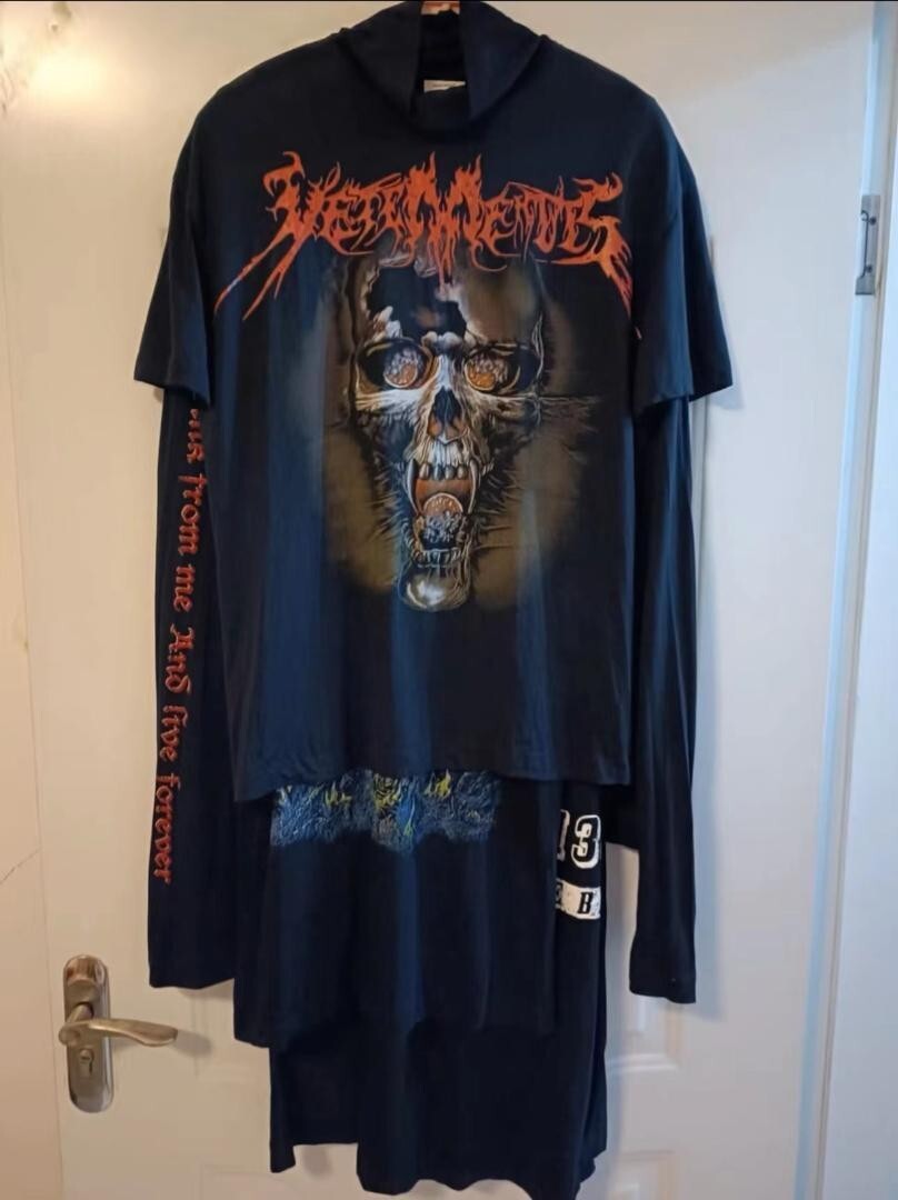 Vetements Skull Layered T-Shirts Dress Scull T-Shirt Size S Vetements Skull Layered T-Shirts Dress Scull T-Shirt Size S