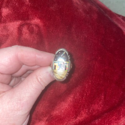 Inlay woman s ring