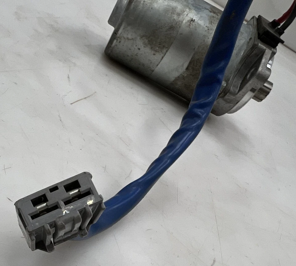 2014 Toyota Corolla Electric Steering Assist Motor OEM 8096002100 - Image 4 of 4