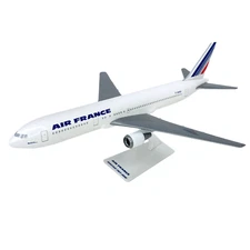 Flight Miniatures Air France (77-Cur) 767-300 1:200 Scale Model Airplane