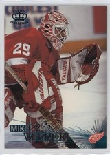 1997-98 Pacific Crown Collection Emerald Mike Vernon #24 HOF n1u