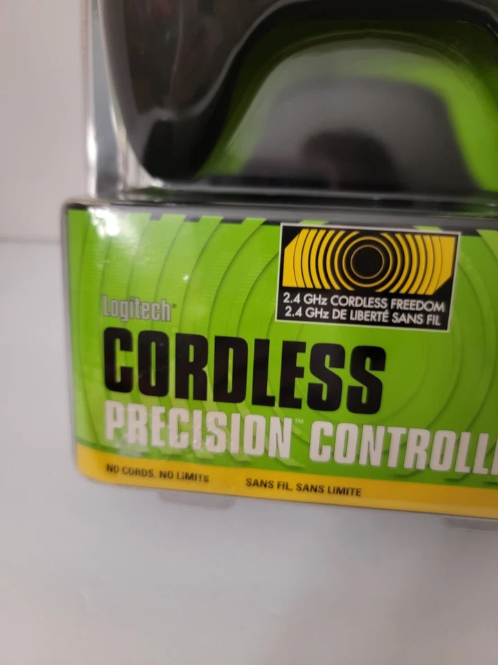 Logitech Cordless Precision Xbox Original Controller (963321-0403) Brand New - Image 3 of 4