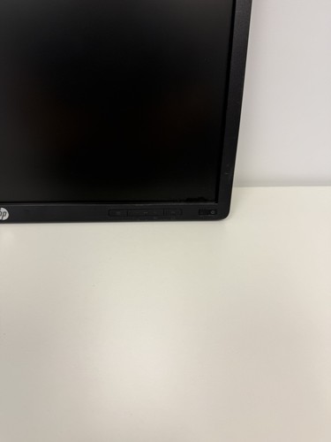 HP EliteDisplay E201 Monitor *No Cord* - Picture 4 of 18