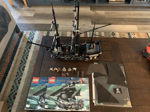 LEGO Pirates of the Caribbean: The Black Pearl (4184) Complete READ DESCRIPTION