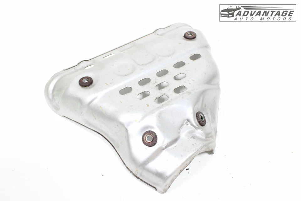 MITSUBISHI OUTLANDER 2011-24 motor deportivo colector de escape escudo térmico superior OEM Foto 2 de 4