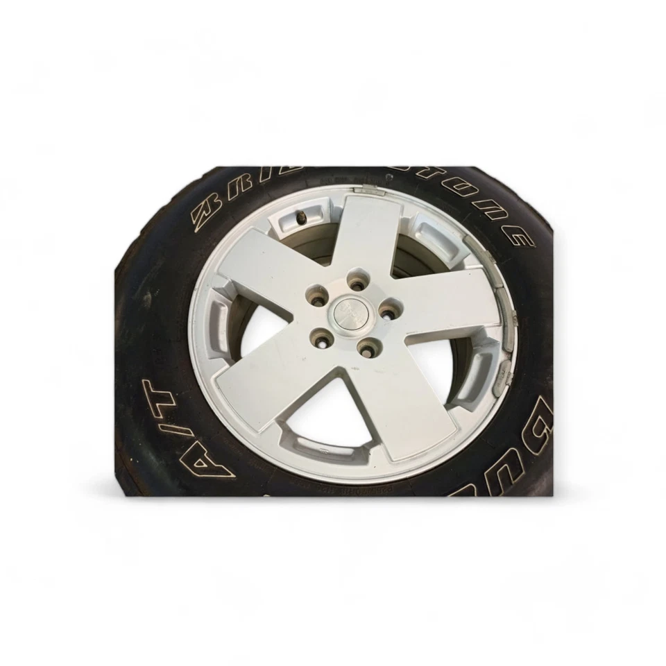 Felgensatz 1JC34TRMAA Jeep Wrangler JK 7.5X18 ET44 5X127 Felgen mit Reifen - Bild 4 von 4