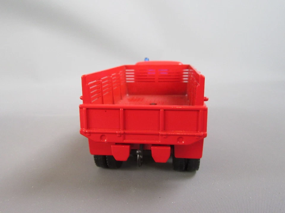 A828 Solido France GMC Cckw Sds Dormouse Soft Toy & Cheap Firefighters 1:50 +Box - Image 4 of 4