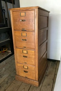 Vintage 4 Drawer Oak File Cabinet Great Condition Ebay