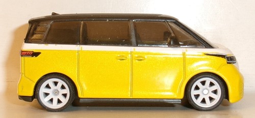 LOOSE 2023 HOT WHEELS 1:64 YELLOW VOLKSWAGEN ID BUZZ WHEEL SWAP REAL RIDERS - Picture 5 of 9