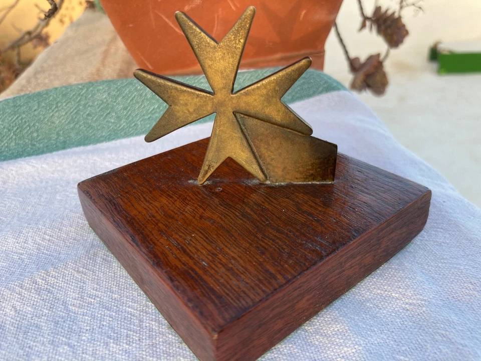 Antique Art Deco Bronze Order Malta Cross Visit Business Card Holder Paperweight - Image 2 of 4