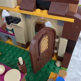 LEGO Elves: Azari and the Magical Bakery (41074)