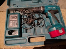 Makita 8280D 14.4V Compact Cordless Drill/Driver Kit, Battery Charger Case