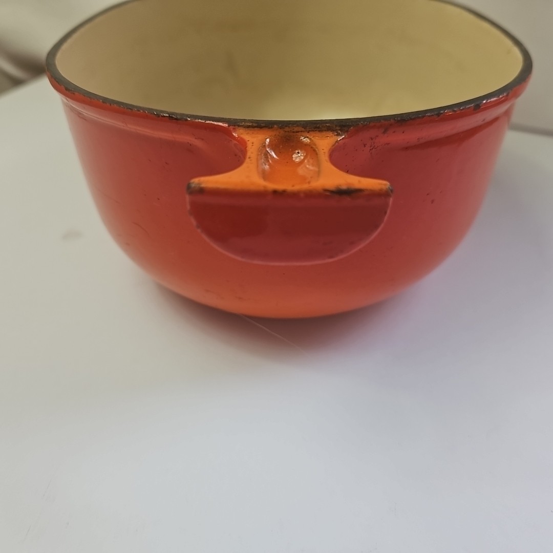 Petite cocotte orange La Mama Enzo Mari Le Creuset