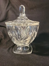 4" diameter Glass Candy Dish with Glass Lid Decorative Just Like Grandpa Had