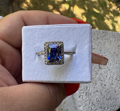 Ring Bomb Party RBP2310 Lab-Created Blue Tanzanite & White Topaz Halo Ring 10