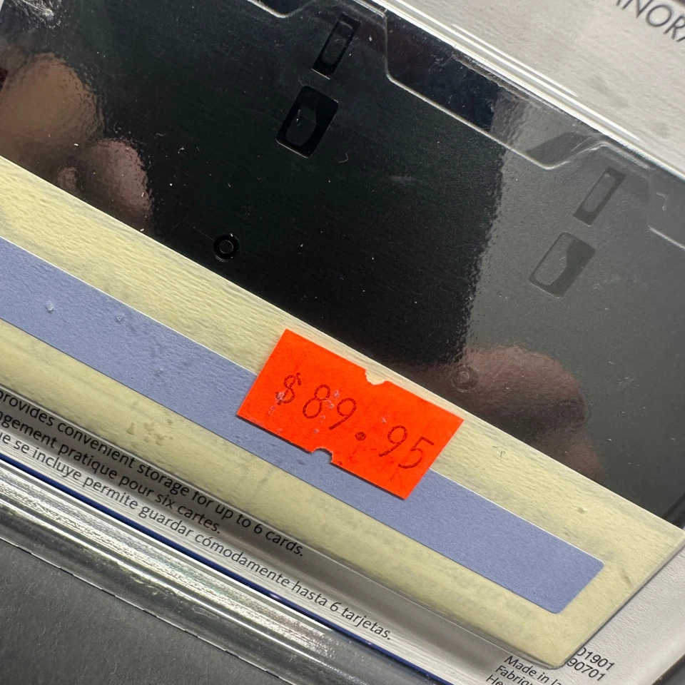 Olympus xD Picture Card 128MB Panorama Memory Card with Media Wallet NIB - Image 3 of 4