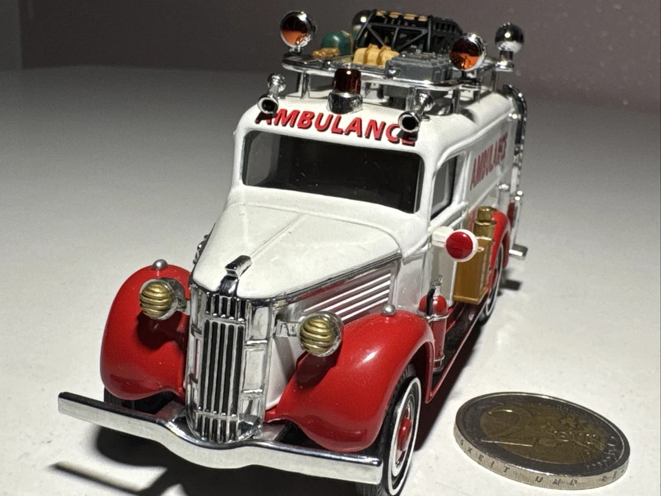 M488 Matchbox Models of Yesteryear 1937 GMC Van TM GM 1:43 Ambulance Krankenwage - Bild 3 von 4