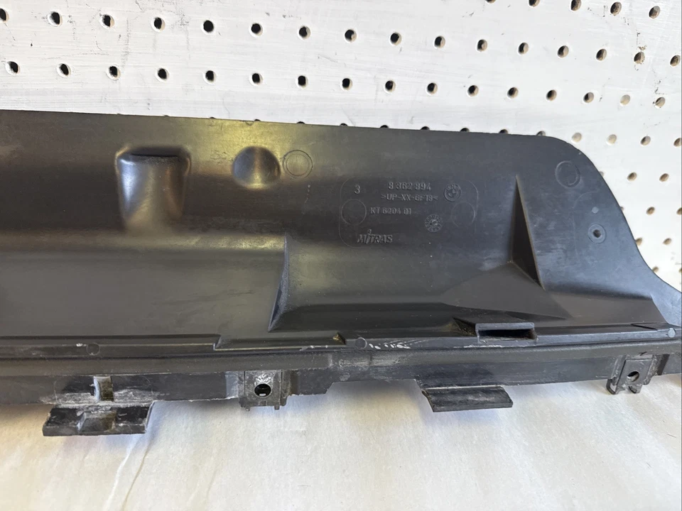 2000 BMW E46 323CI Cabin Air Filter Blower Motor Bottom Housing Cover OEM Foto 4 de 4